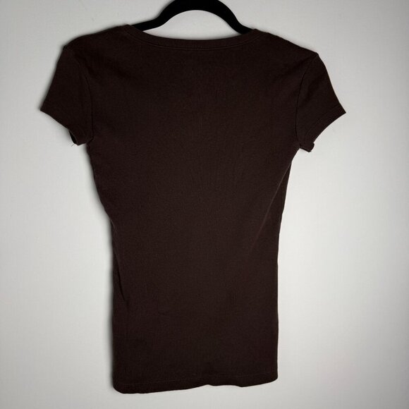Tommy Hilfiger Tee Womens 2007 Basic V Neck Chocolate Brown Size XS - Picture 2 of 6